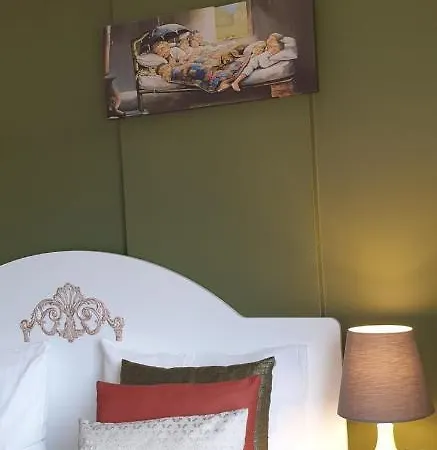 Taksim Hotel *